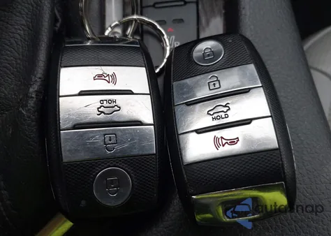 2014 Kia Optima Ex z USA, uszkodzony, nr VIN 5XXGN4A75EG262069